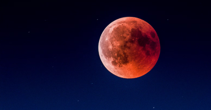 blood red moon