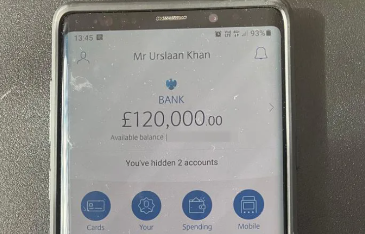 £122.000 Bank Error
