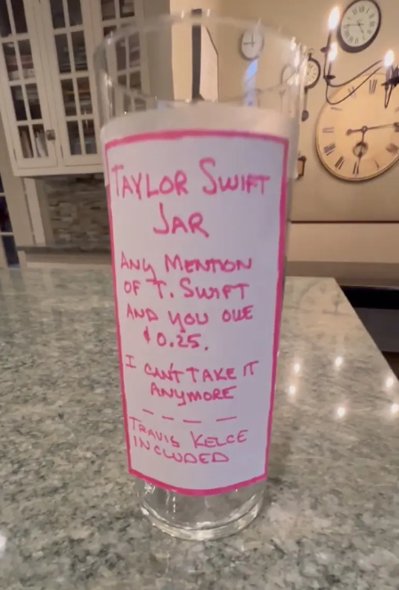 Taylor Swift jar

