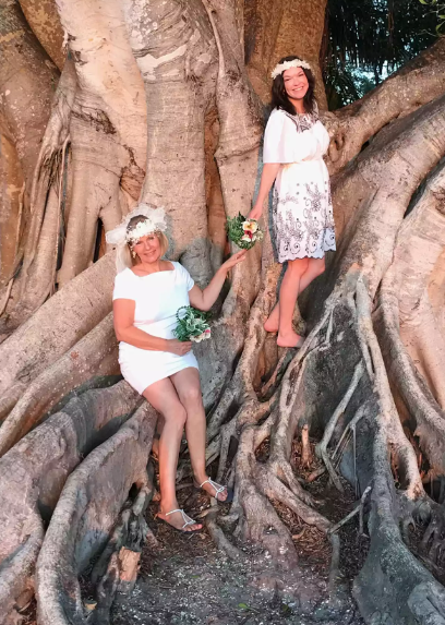 Karen Cooper
Woman Marries Tree