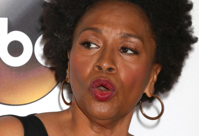 Jenifer Lewis 10-Ft fall