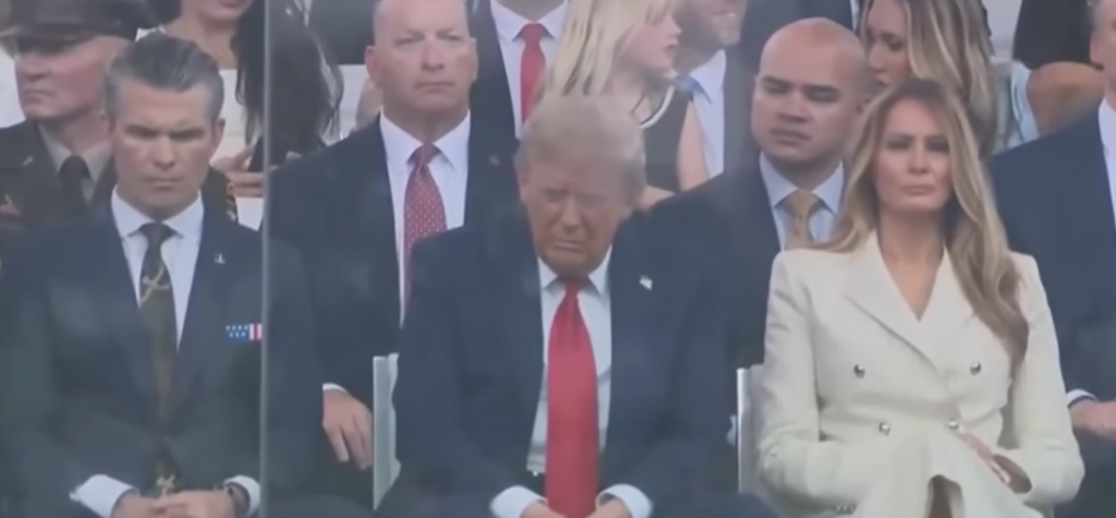People Can’t Believe This! Trump Fell As