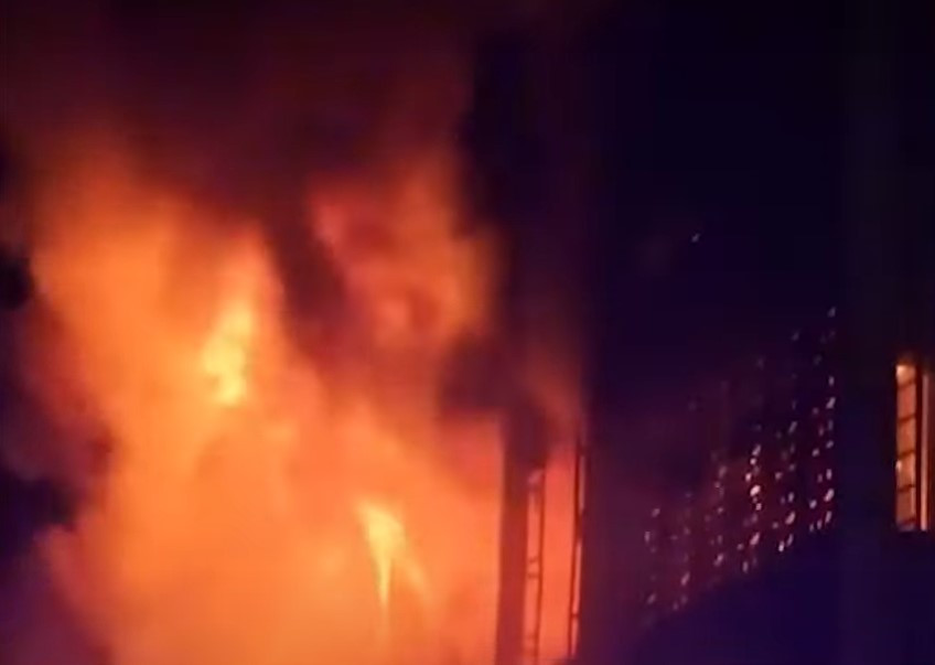 More Than 60 Dead in Iraq Shopping Mall After an Air Conditioner Exploded