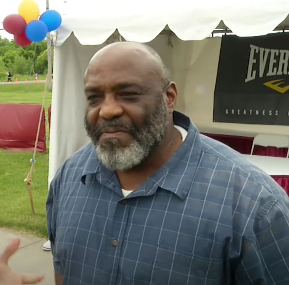 Dwight Muhammad Qawi