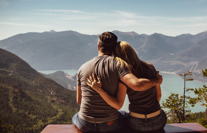 couple outlive women woman man men
