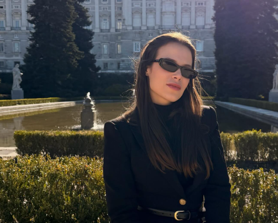 flight viral sues suing lawsuit airline