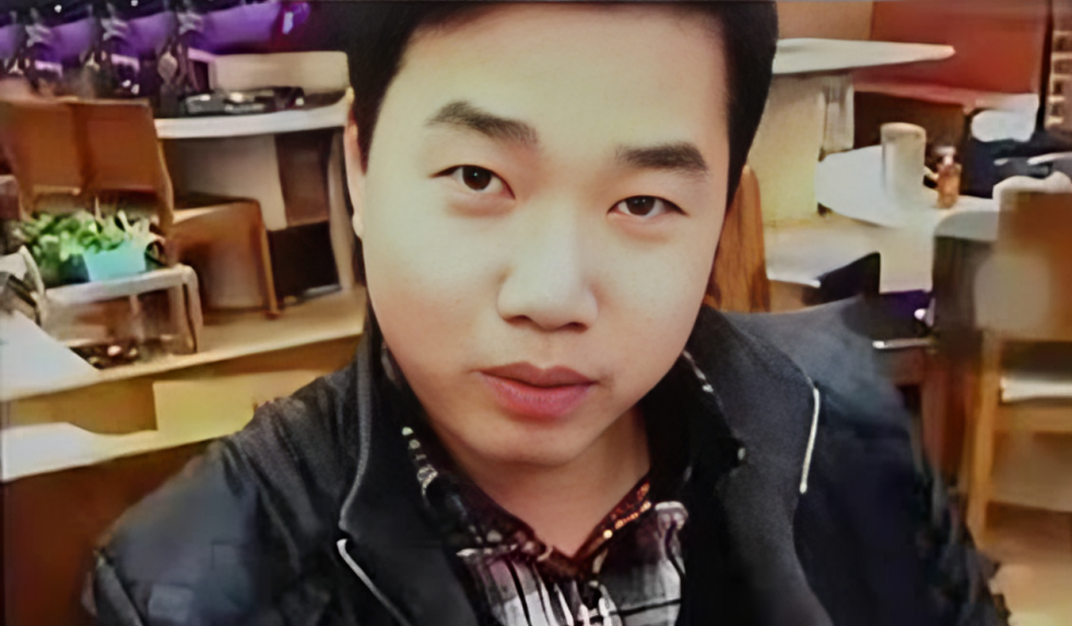 chinese man china car accident 17 girlfriends exclusive